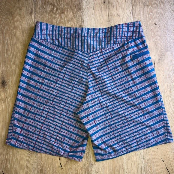 Patagonia swim trunks size M NEW Price Firm !